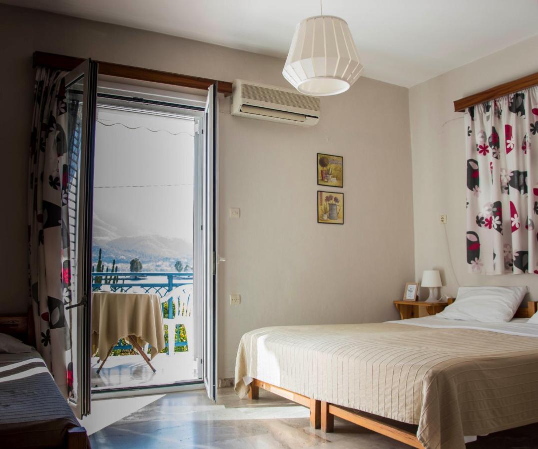 Poros Town Drossinos Studios מראה חיצוני תמונה