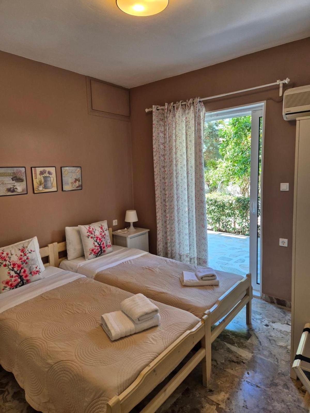 Poros Town Drossinos Studios מראה חיצוני תמונה
