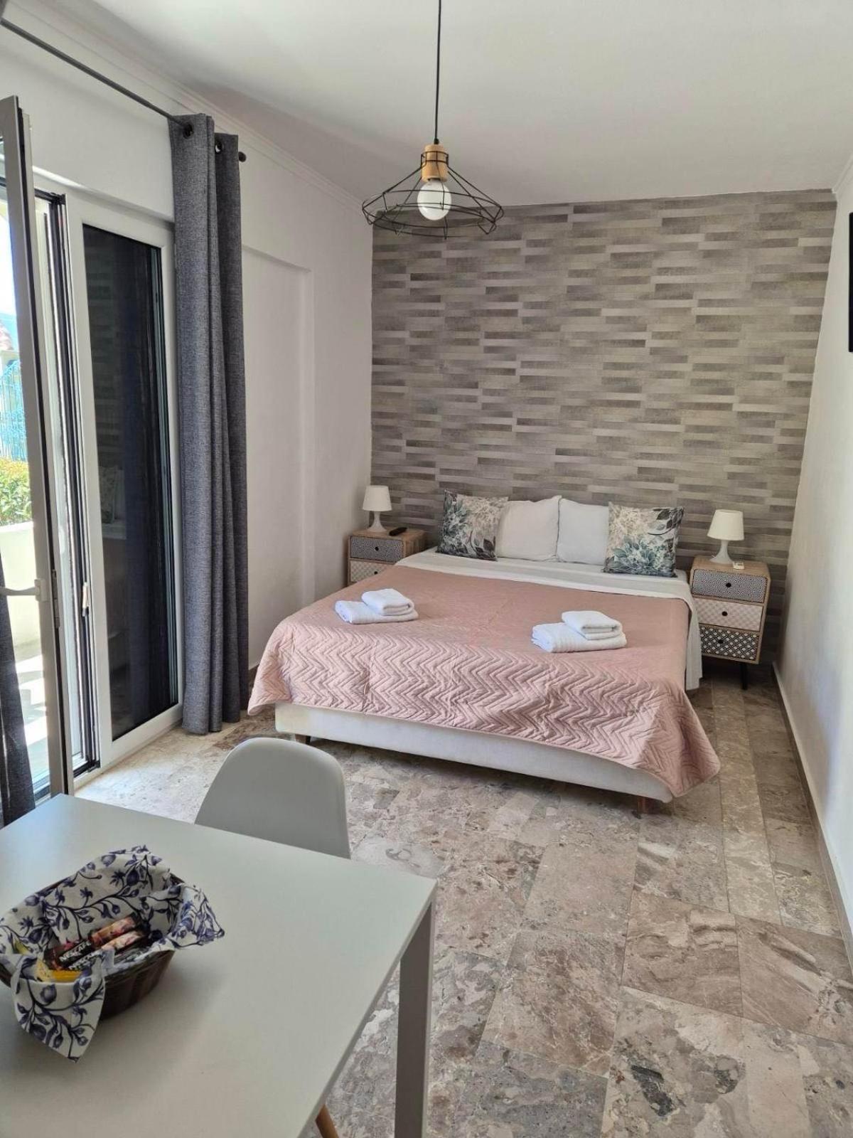 Poros Town Drossinos Studios מראה חיצוני תמונה