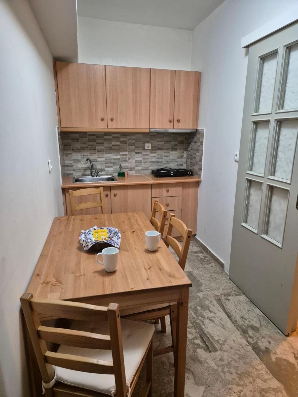 Poros Town Drossinos Studios מראה חיצוני תמונה